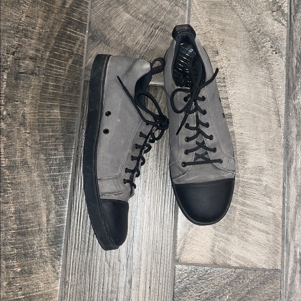 Woobies tactical Mod 1 Gray and Black Unisex Lace-Up Sneakers